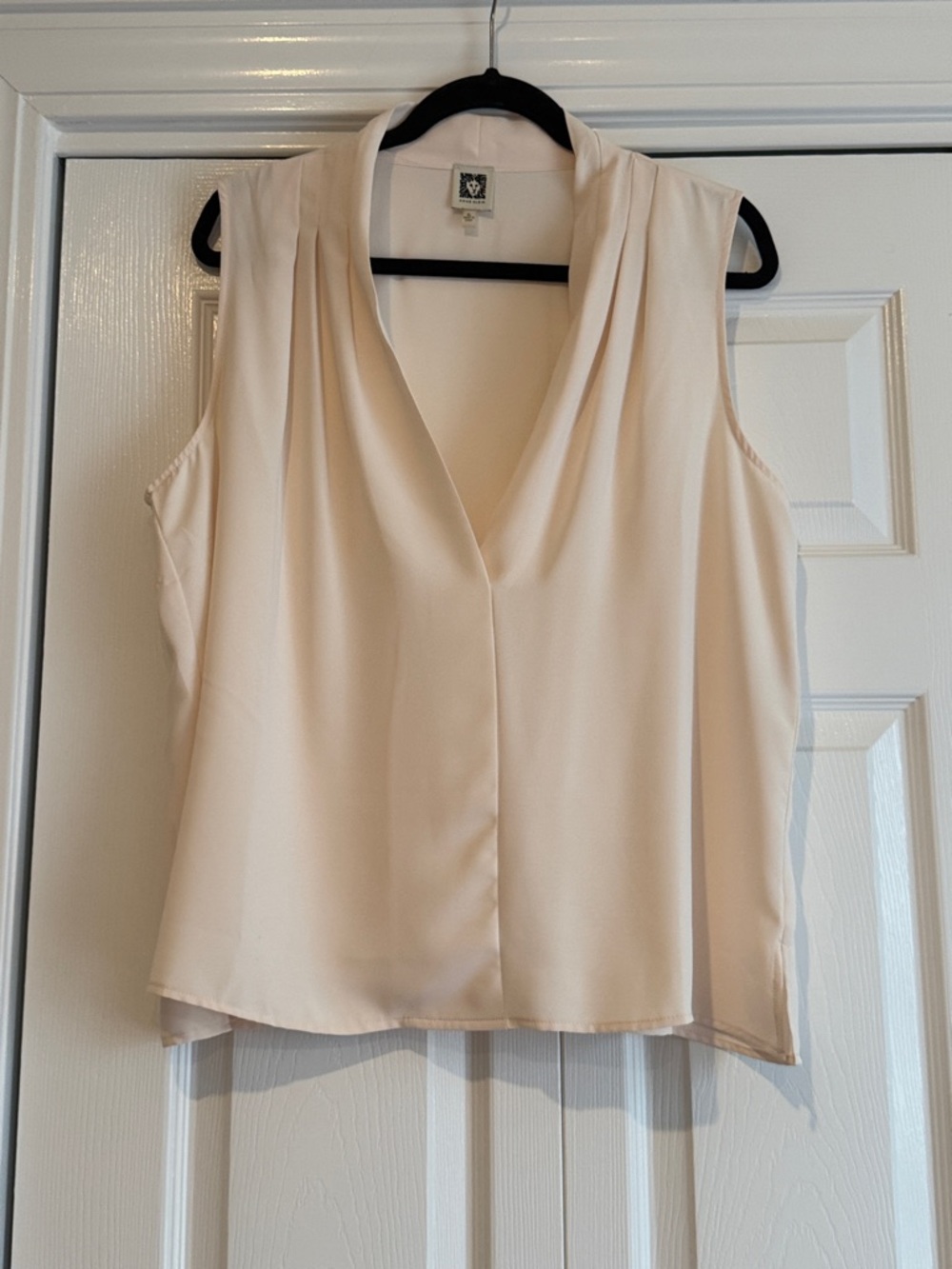 Anne Klein Sleeveless V-Neck Camisole in Light Cream